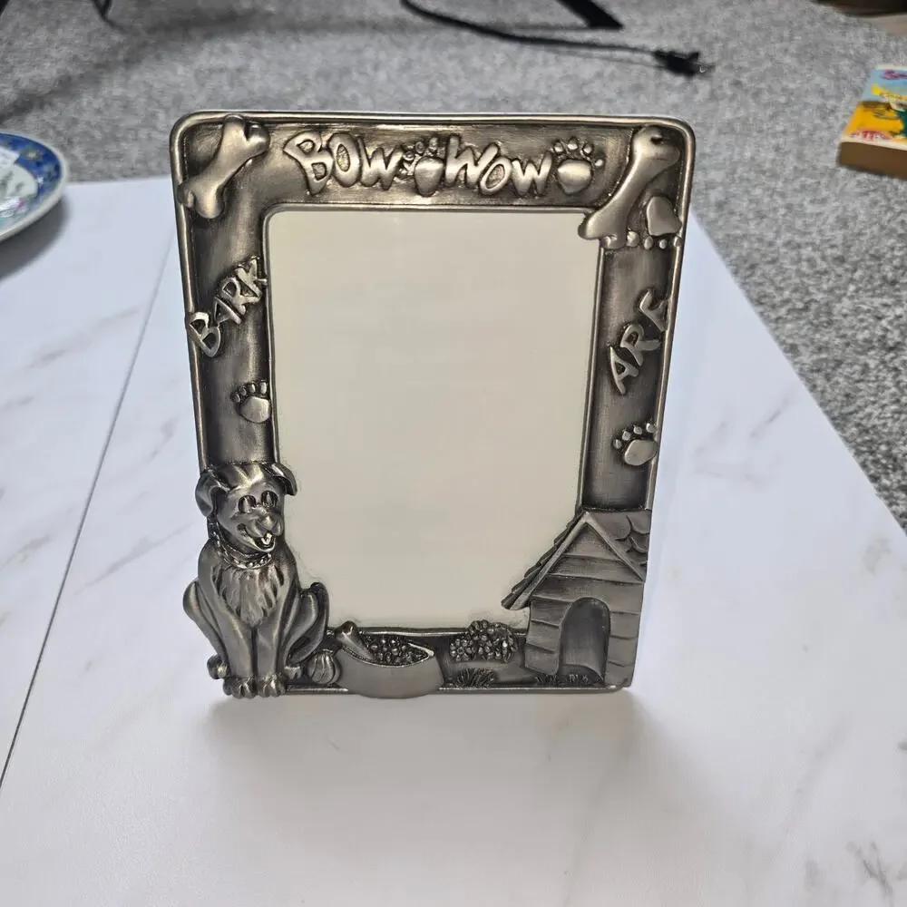 Vintage 3D Dog Frame Pewter heavy